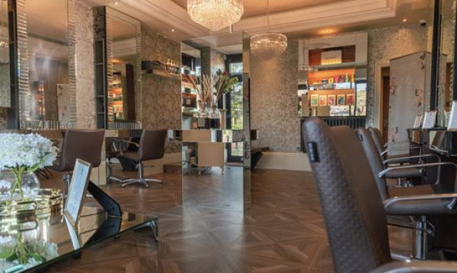 Hair Extensions Gallery Image